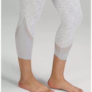 LULULEMON WUNDER UNDER - never worn still in packaging size 2